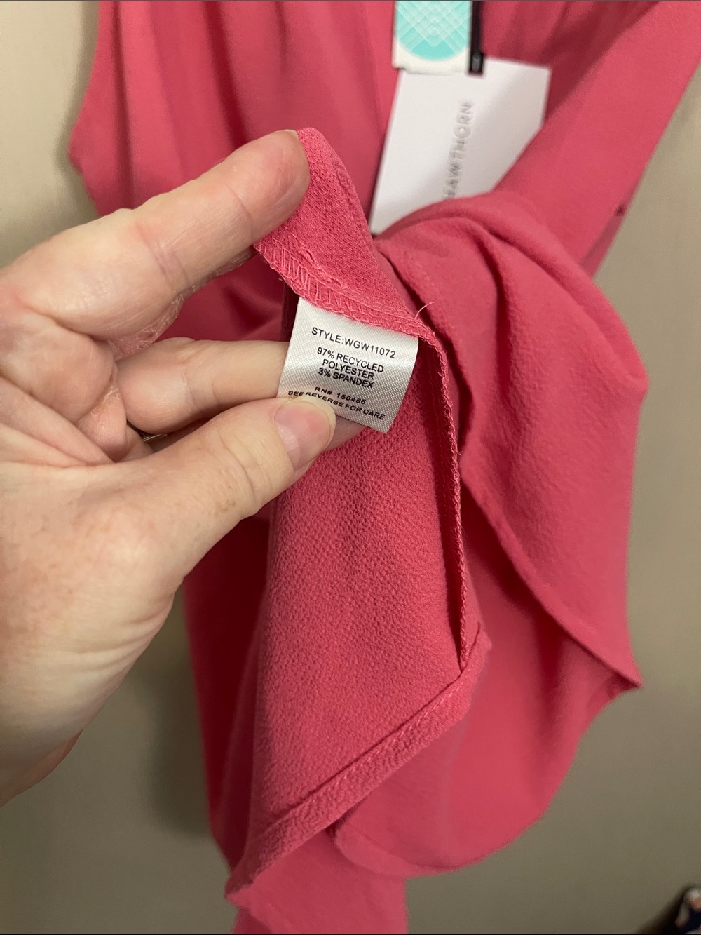 41 hawthorn stitch fix NWT large morey Coral Pink Sleeveless Split-Neck Camisole - Picture 5 of 6